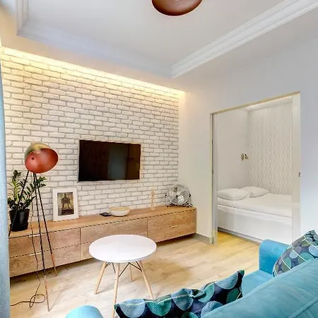 Apartment Dom & House Lawnicza *